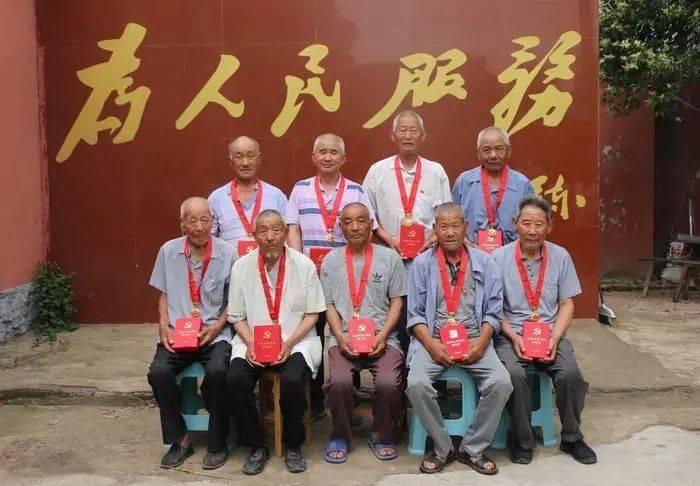 滚动的圆球无敌版